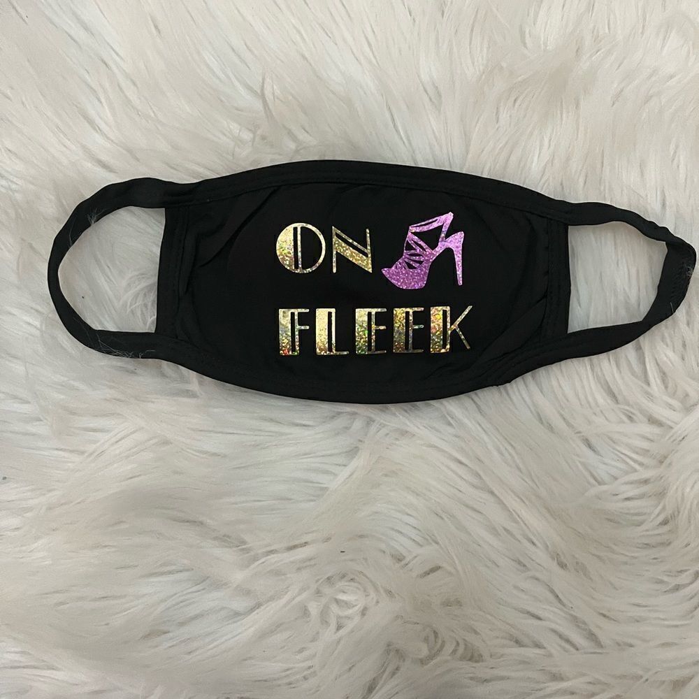 On Fleek Custom Face Mask - Picture 3 of 3